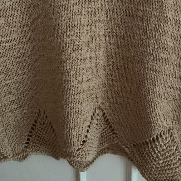 Knitted sleeveless top - Picture 2 of 3